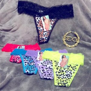 Sexy Lacey Thongs! Set of 5